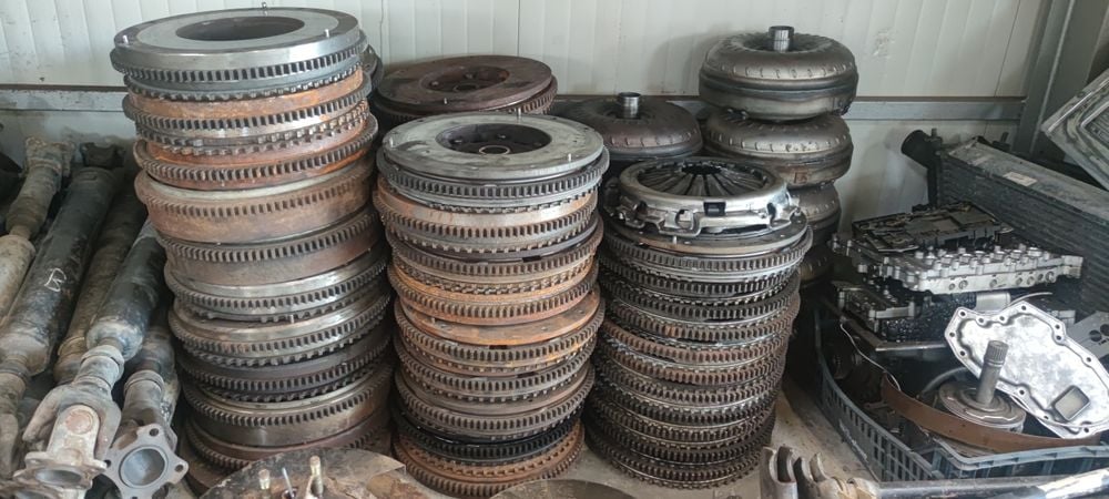 Kit ambreiaj placa-disc-volanta  Nissan Navara pathfinder xtrail