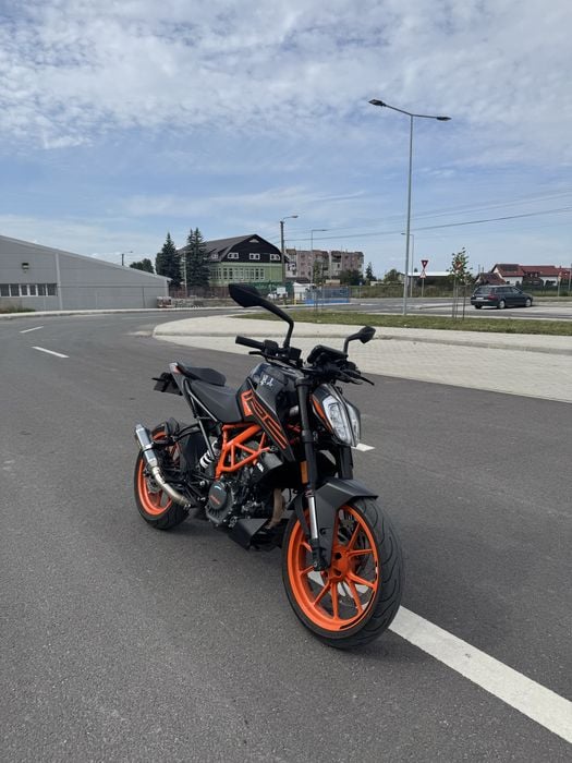 Vand KTM Duke 125cc 2022