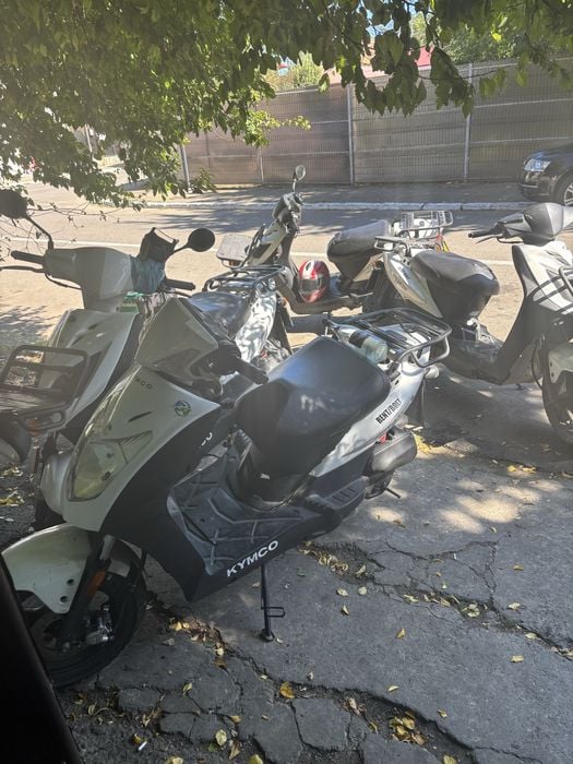 Vand scutere Kymco 50cc