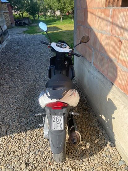 Scuter exploler 49cc