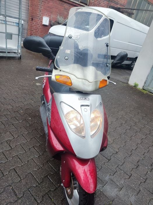 Scuter Daelim 125
