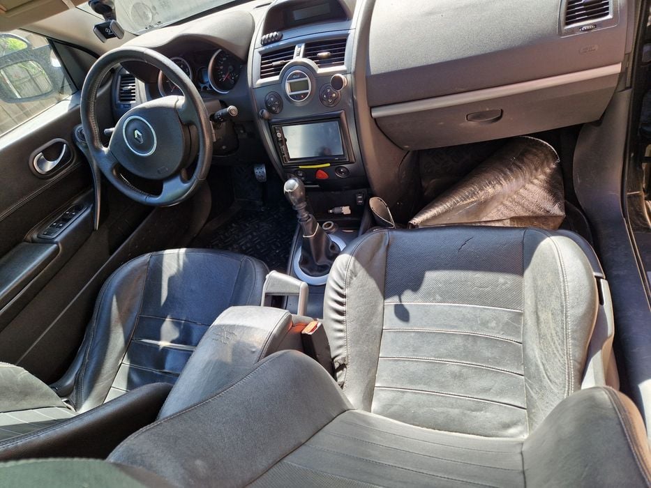 reno megane cc decapotabil! Sau schimb cu atv!