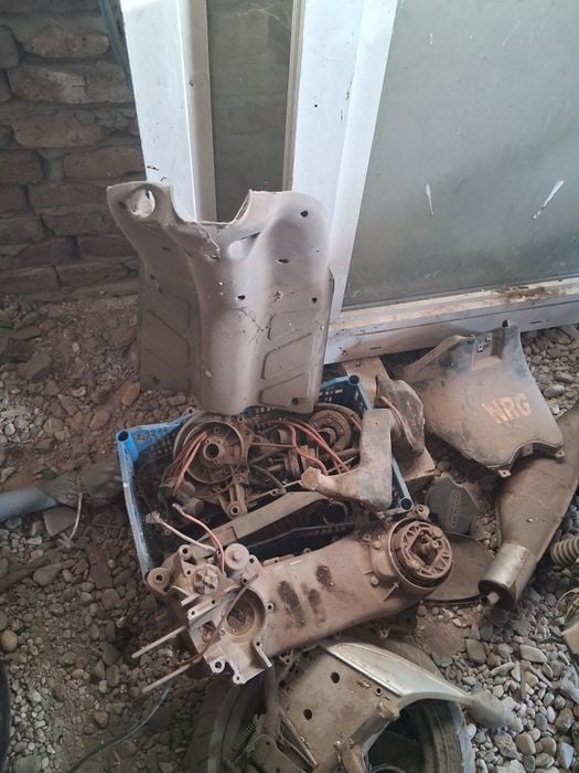 Vînd scuter piagio.