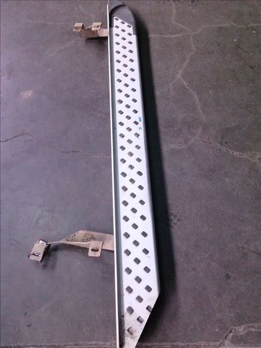 scara stanga jeep grand cherokee 3.0 d an fabr. 2014