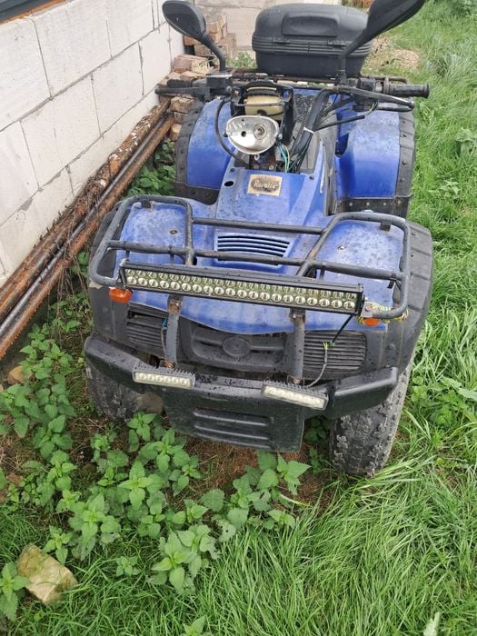 Vând atv mai multe detalii la nr de tel 075 #443 7676