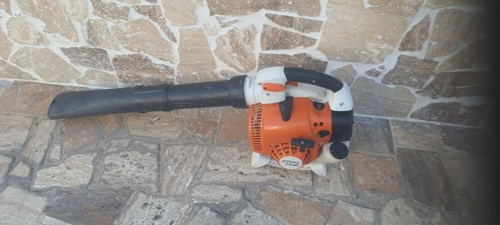 Suflanta stihl bg 86 foarte puternica