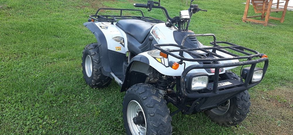 Vând atv linhai 300cc 2x4