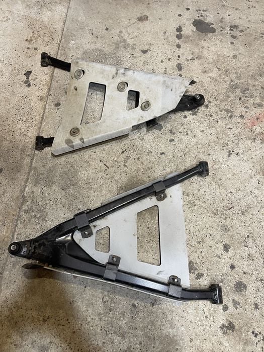 Brate si protectii brate CAN AM Maverick x3. Stare perfecta