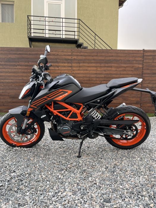 KTM Duke 125 2022