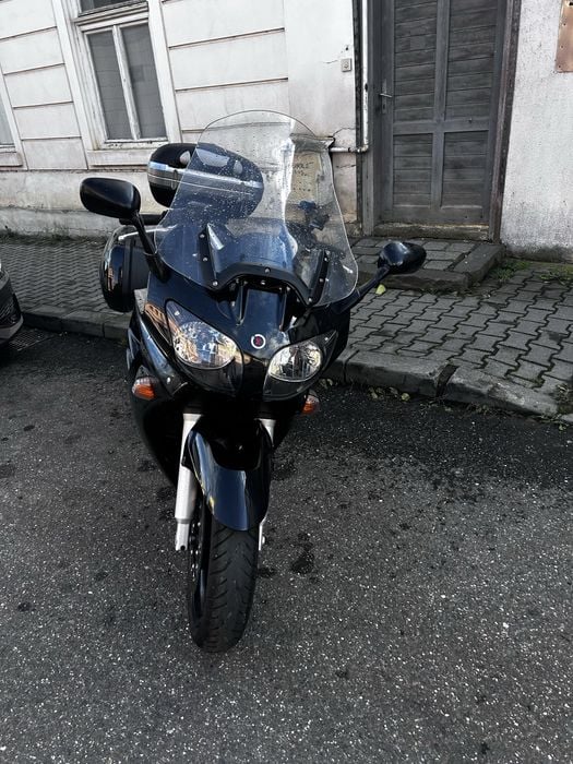 Yamaha FJR 1300 – 140 CP, 76.000 km, impecabilă, întreținută.