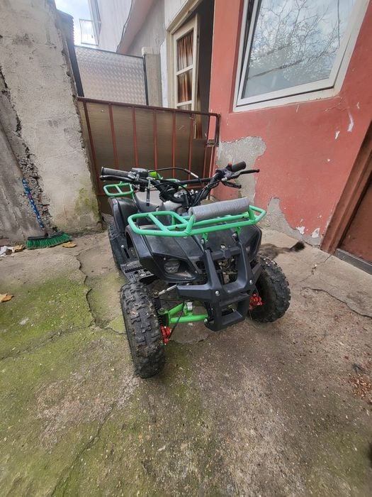 Vând ATV 49cc, foarte puțin folosit