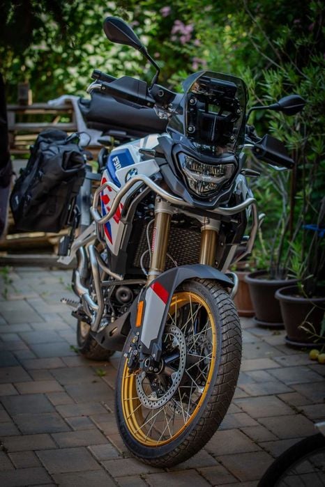 Motocicleta BMW f900 GS 2025