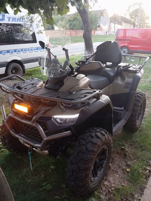 Vând ATV cf moto x10
