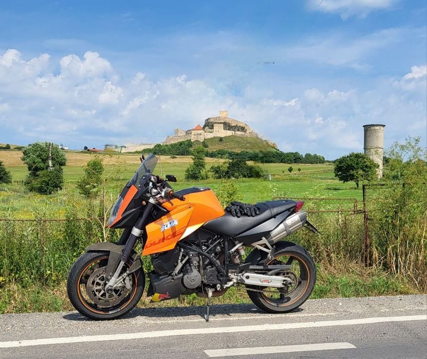 KTM SuperDuke 990, 120cp, vand sau schimb.