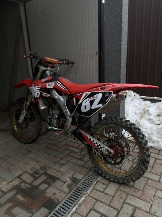 De vanzare honda crf 250 r