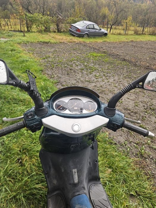 Scuter Aprilia Leonardo