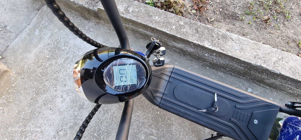 Vand scuter electric, nou nefolosit