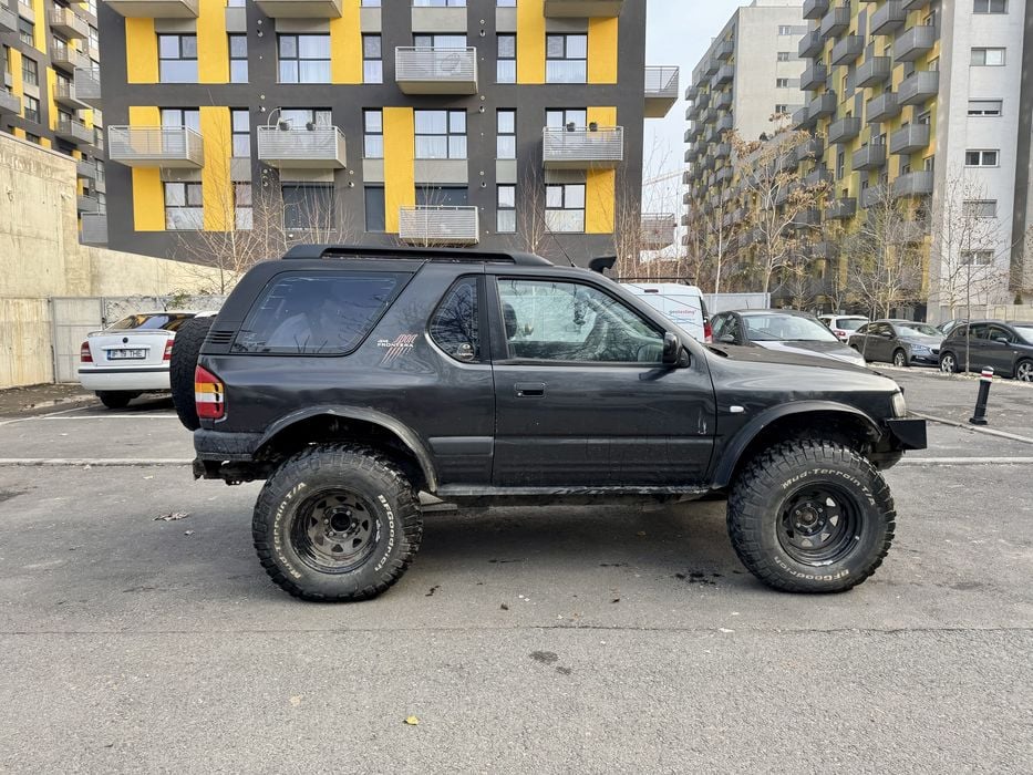 Opel Frontera B Sport 2.2DTi 4x4 – modificată pentru off-road