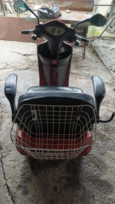 Vând tricicleta electrica