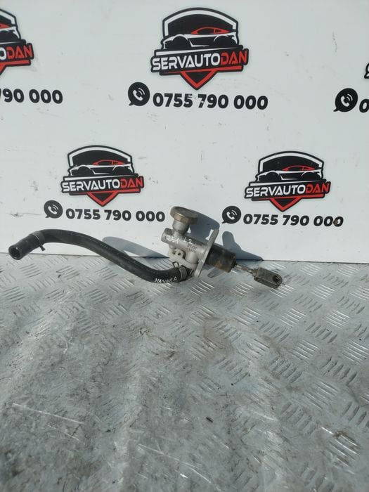 pompa ambreiaj nissan navara (2004->) 2.5 motorina 2008