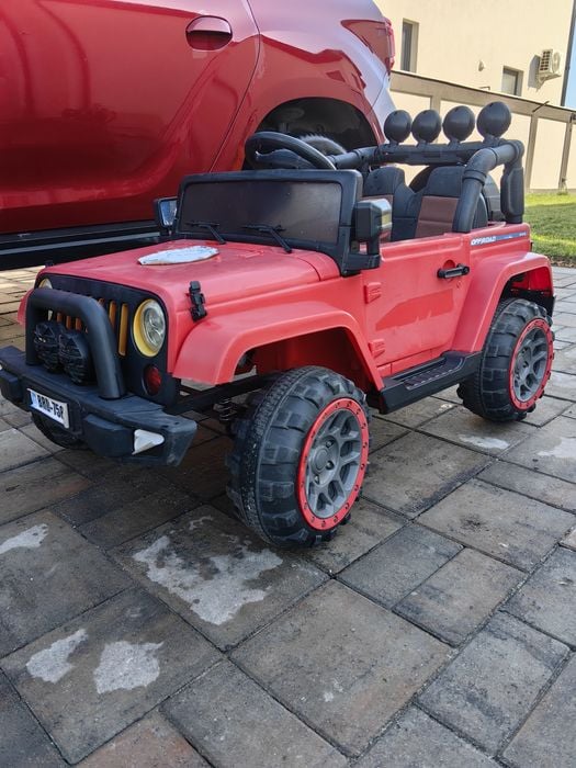 Mașinuță electrică Jeep Off-Road 12V pentru copii
