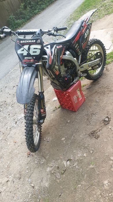 Vând yamaha yzf 250 2009