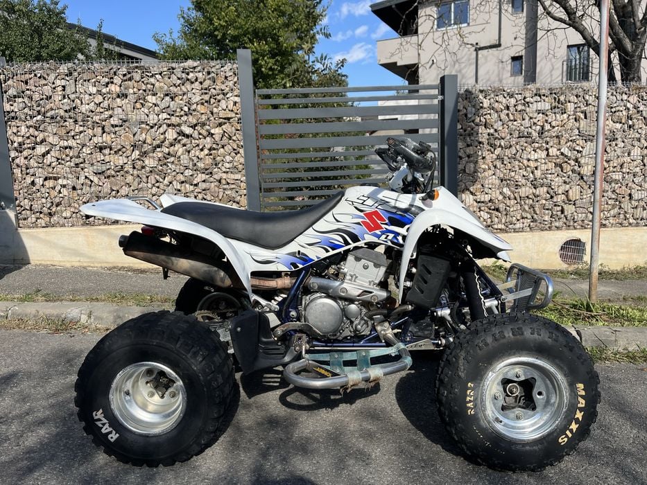 Suzuki ltz 400. (Quad atv ak 47)
