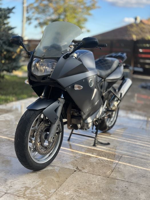 Vand sau schimb cu cross sau diverse BMW F800 ST