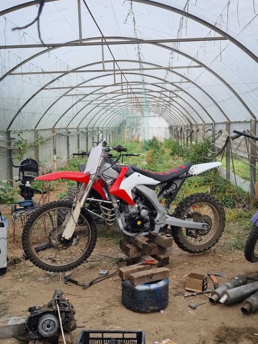 Cross Honda 250cc 4t