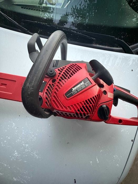 Drujbă HUSQVARNA - Jonsered CS2238