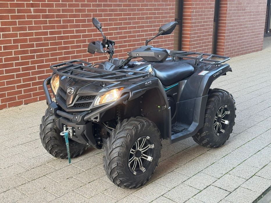 Vand schimb ATV cu Auto