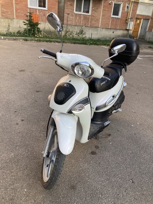 Vand scuter liberty 50 cc