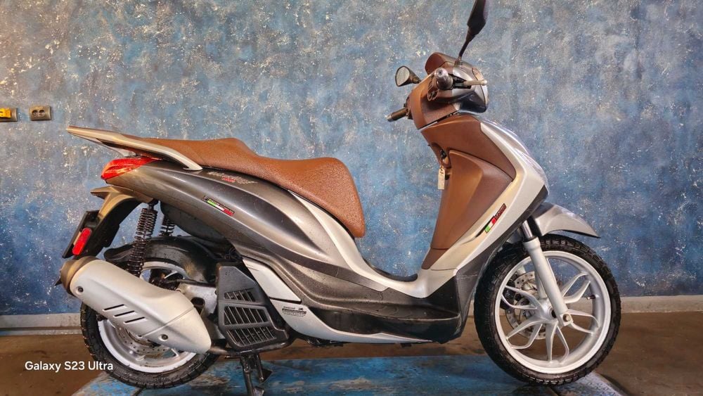 scuter piaggio medley 125 ...2016 ABS