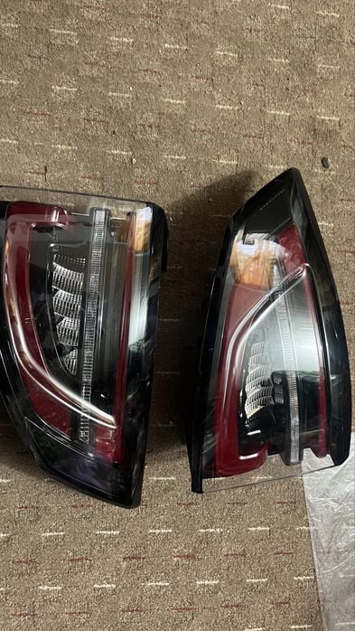 Stop tripla stanga dreapta land rover discovery sport 2021 dezmembrari