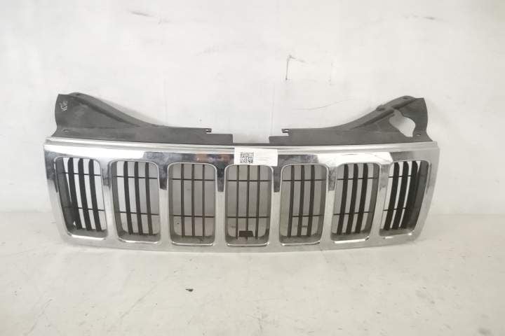 Grila Centrala Radiator Originala In Stare Buna Jeep  Grand Cherokee