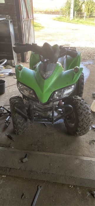 Atv 250 de vanzare merge bine nui rupt nui crepat si trage bine