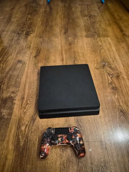 Consola jocuri Playstation slim PS 4 500 gb