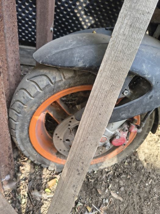 Malaguti f15 49 probleme instalație electrică