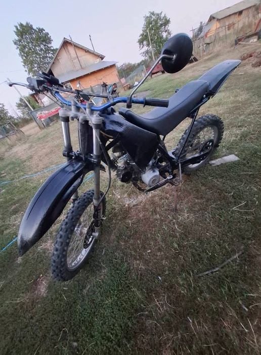 Vând cros in stare de funcționare