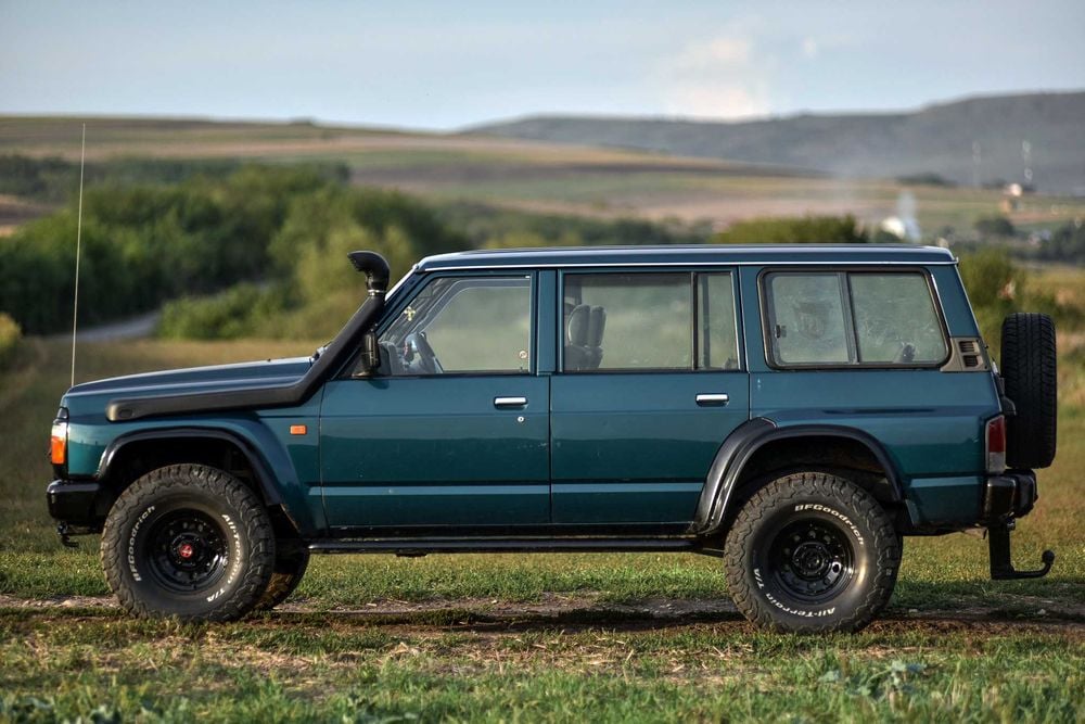Nissan Patrol, Y60 lung, 7 locuri, AUTOUTILITARA, ingrijita maniacal