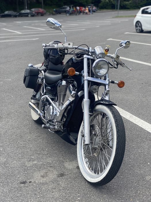 Suzuki intruder vs 600 schimb cu enduro inmatriculat