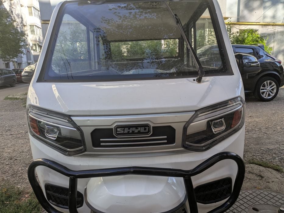 Triciclu SHYU fara permis Nou