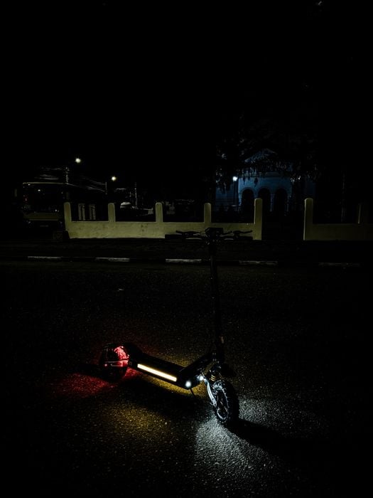 Trotineta Angwatt cs1