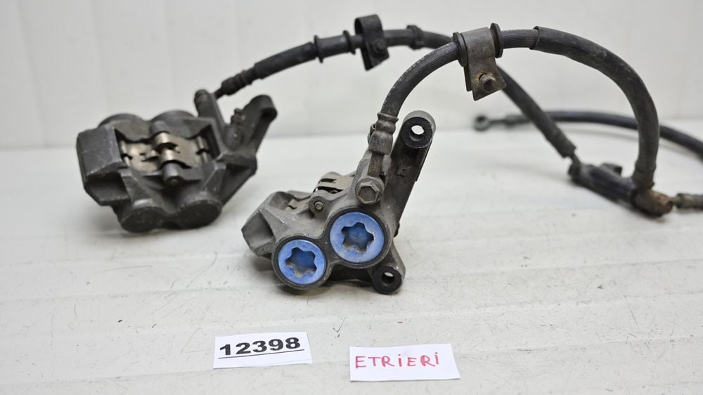 Etrier Frana Fata Stanga Dreapta Cu Furtune Yamaha YZF R6 2003 - 2005