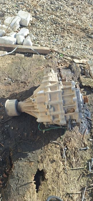 Cutie de transfer Nissan Navara 1997-2004  motorizare 2.5 diesel