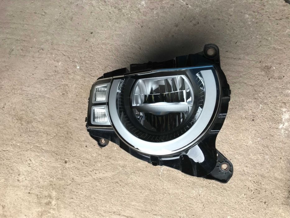 Lampa reflektor przód prawy EU Land Rover Defender II Full Led