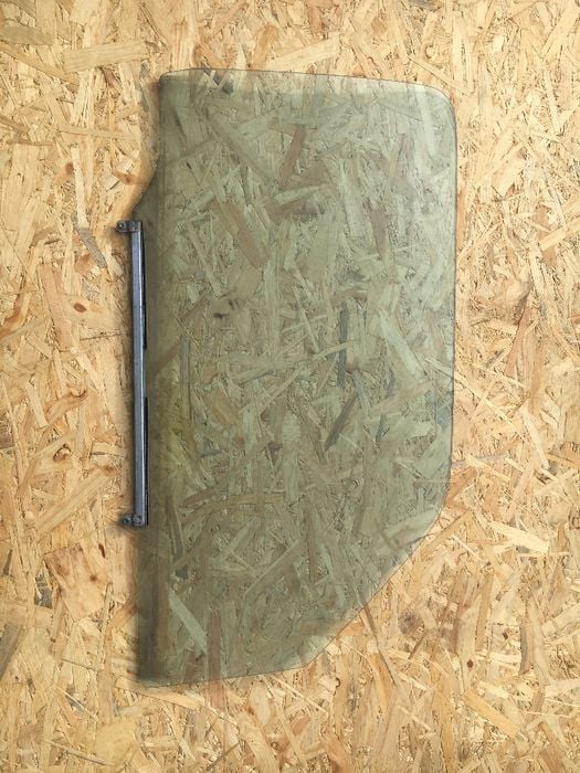 suzuki jimny szyba drzwiowa bielsko prawa lewa