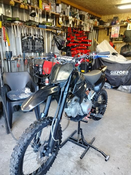 Sprzedam mrf 140rcz 2023 rok