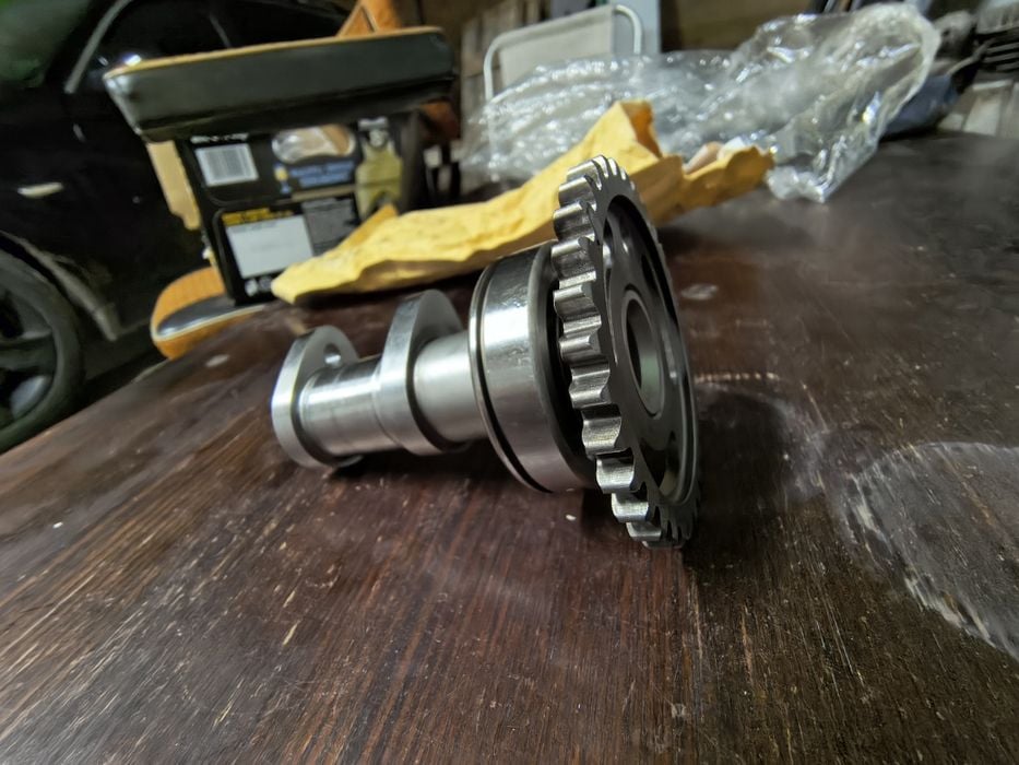 Nowy Wałek rozrządu ssący Kawasaki kx 250 f