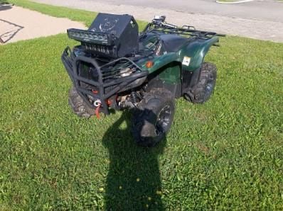 Yamacha Giizzly 550 / 700 rok produkcji 2011 4x4